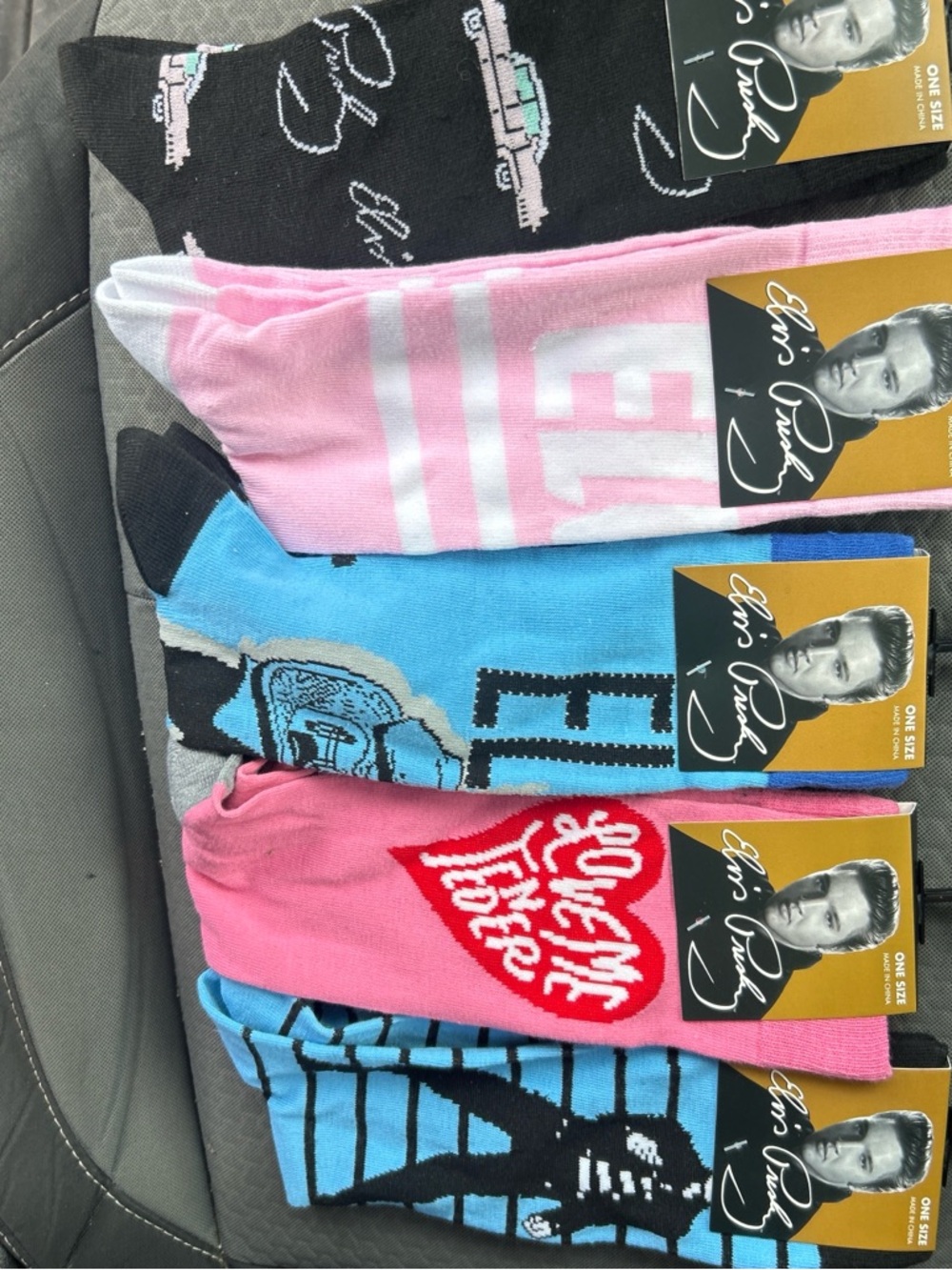 Elvis Presley Women's Pink 'Love Me Tender' Heart Socks 5 pairs - Picture 3 of 3